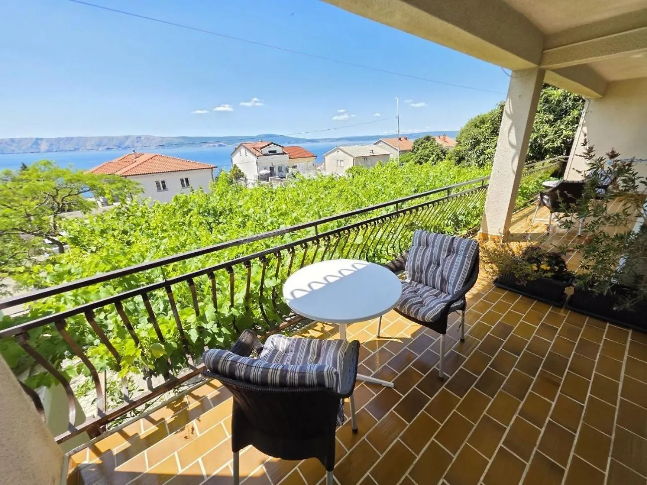 Leo Room 2 Nv - Room For 2-3 Persons With Bathroom, Balcony نوفي فينودولسكي 0*,  كرواتيا